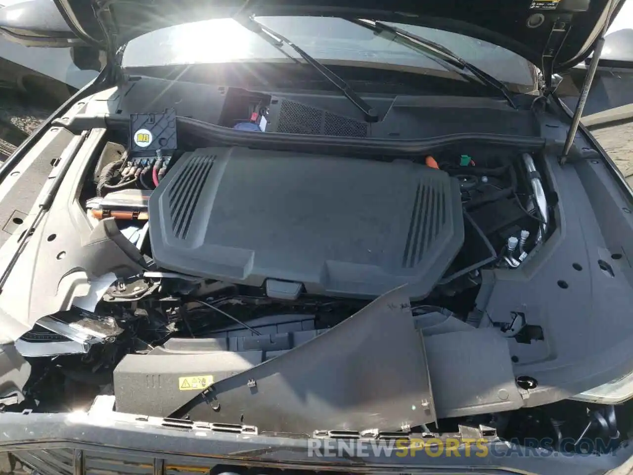 7 Photograph of a damaged car WA1AAAGE8NB006028 AUDI E-TRON 2022