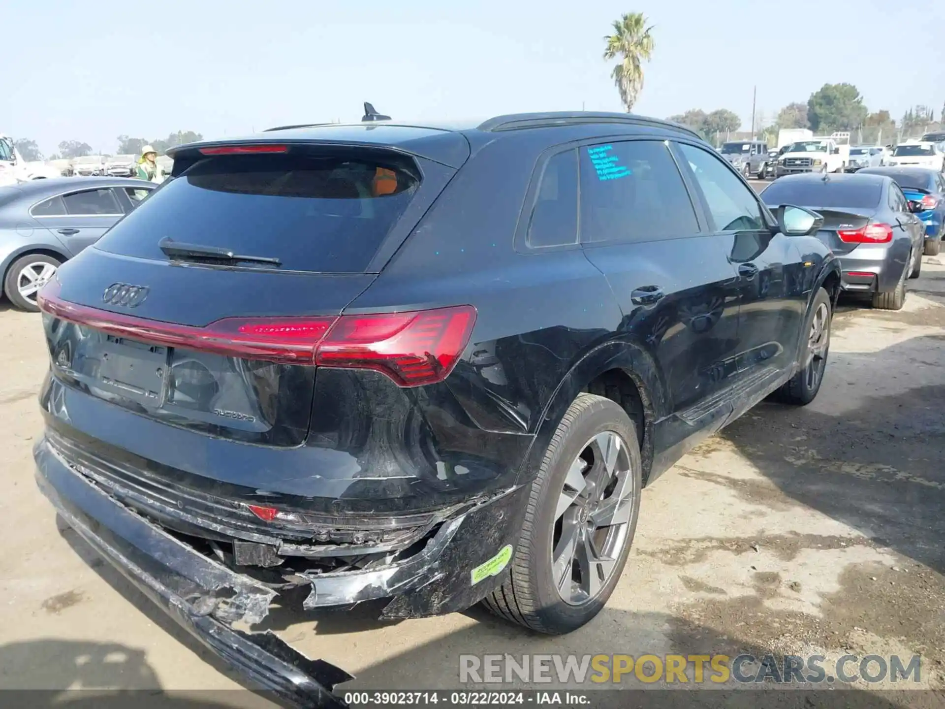 4 Photograph of a damaged car WA1AAAGEXNB026314 AUDI E-TRON 2022