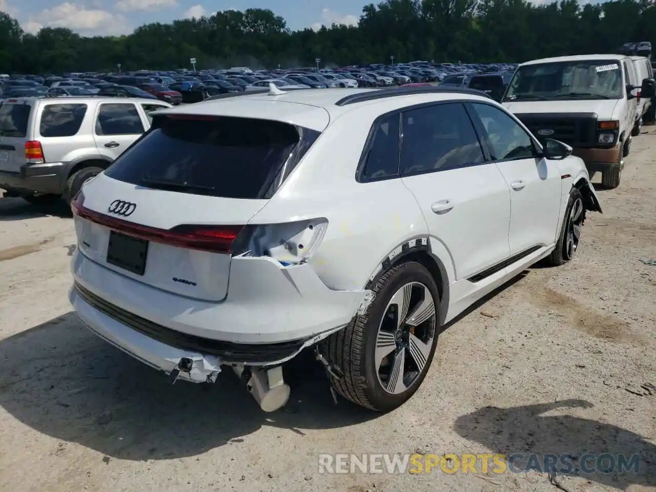 4 Photograph of a damaged car WA1LAAGE7NB009687 AUDI E-TRON 2022