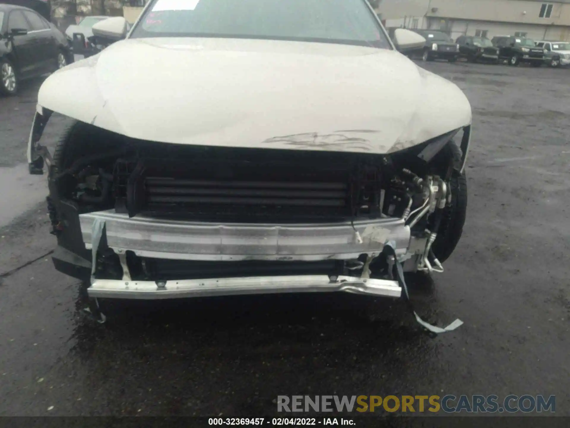 6 Photograph of a damaged car WA1LAAGE7NB012203 AUDI E-TRON 2022