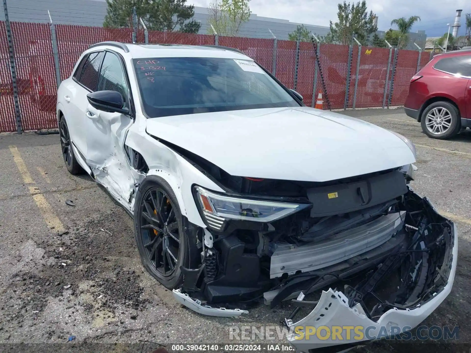 6 Photograph of a damaged car WA1VABGE3NB039669 AUDI E-TRON 2022