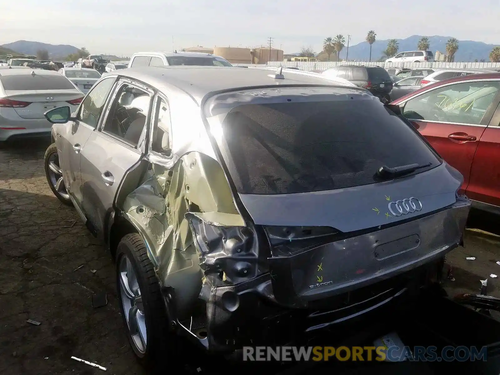 3 Photograph of a damaged car WA1LAAGE8KB010021 AUDI E-TRON PRE 2019