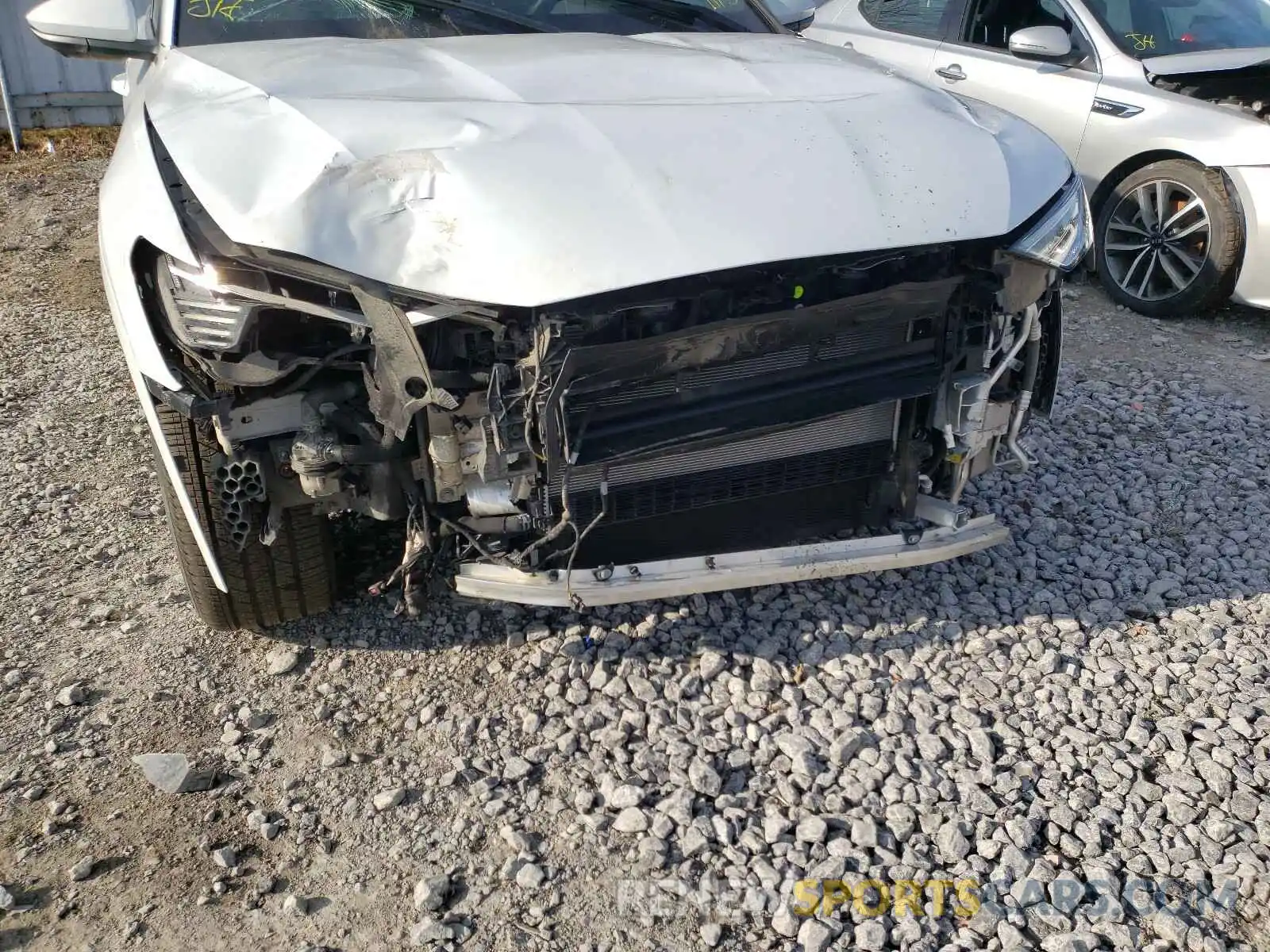 9 Photograph of a damaged car WA1VAAGE4KB008159 AUDI E-TRON PRE 2019