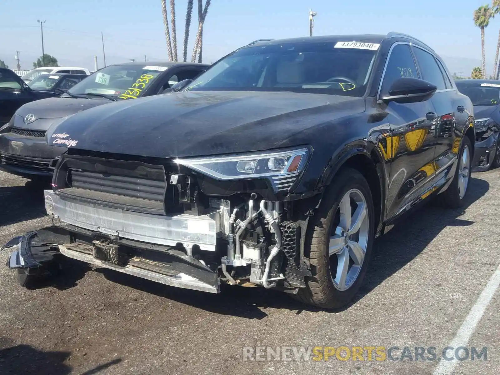 2 Photograph of a damaged car WA1VAAGEXKB016928 AUDI E-TRON PRE 2019