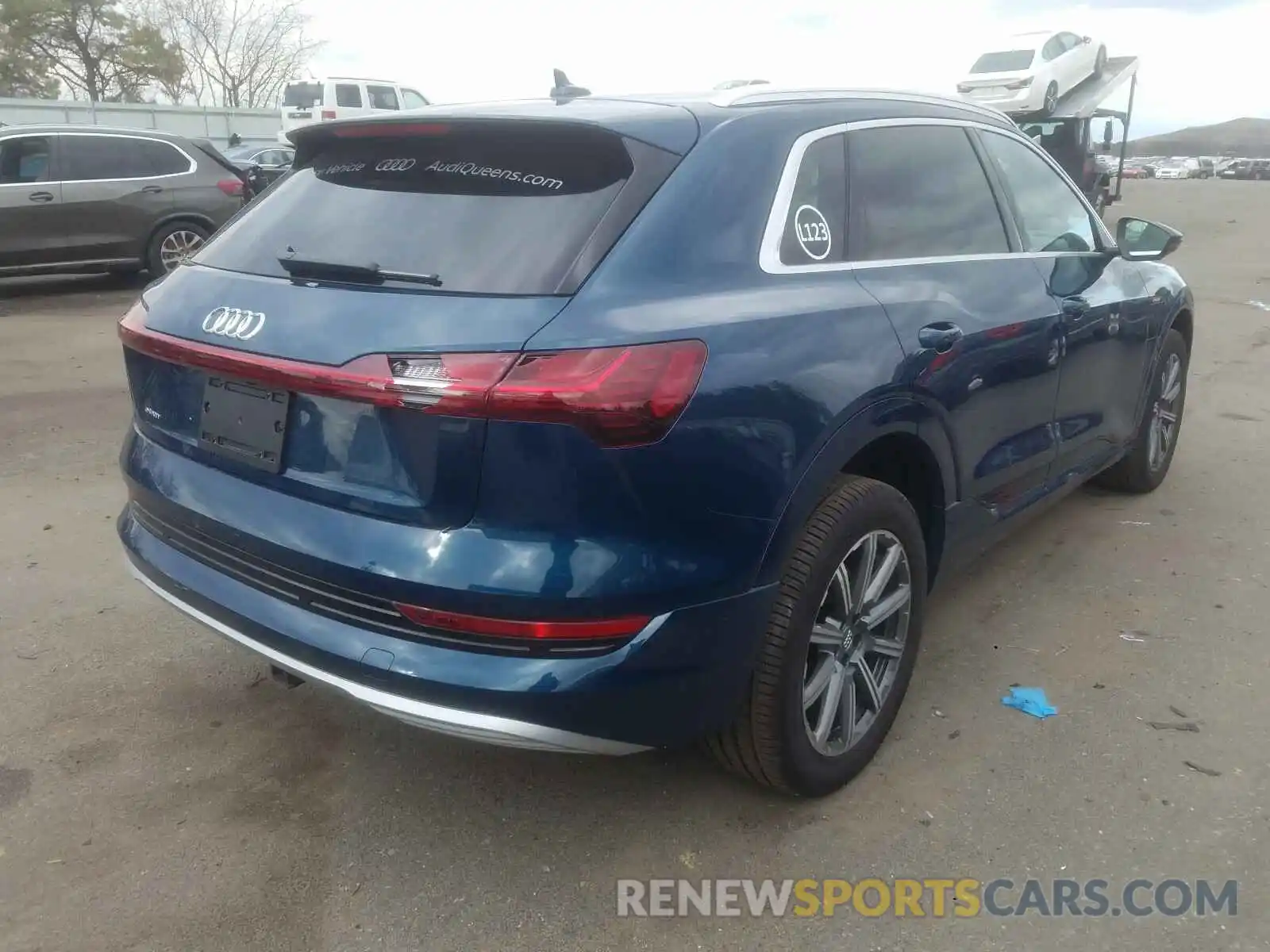 4 Фотография поврежденного автомобиля WA1VABGE4KB010239 AUDI E-TRON PRE 2019