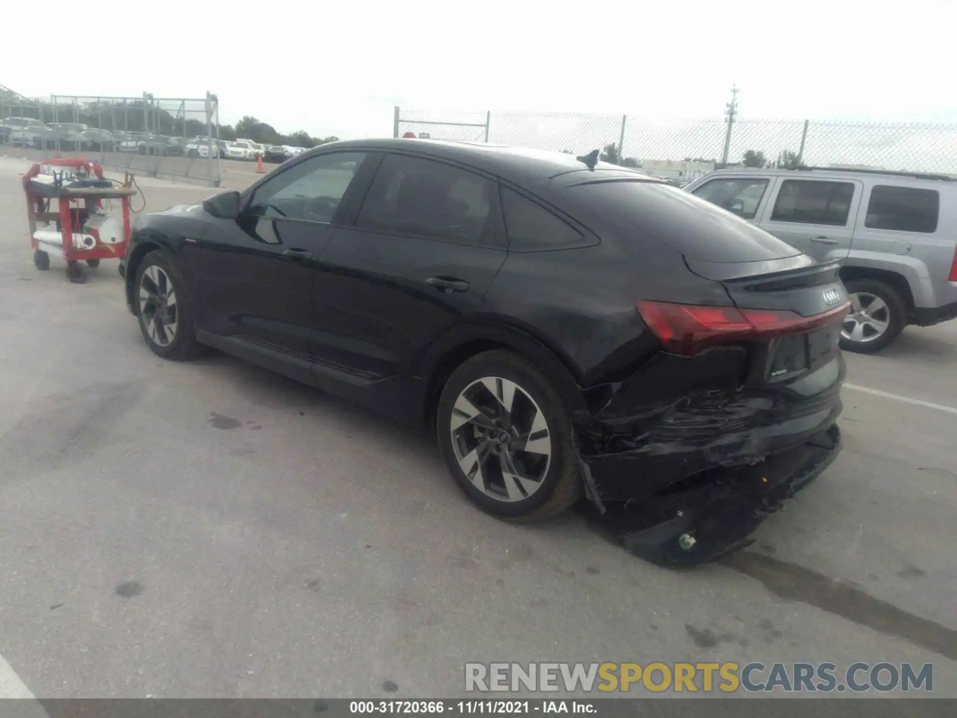 3 Photograph of a damaged car WA11AAGE0MB025588 AUDI E-TRON SPORTBACK 2021