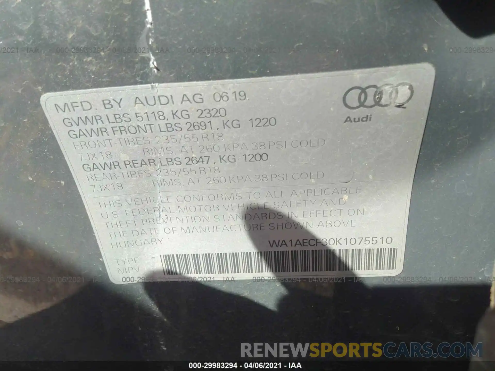 9 Photograph of a damaged car WA1AECF30K1075510 AUDI Q3 2019