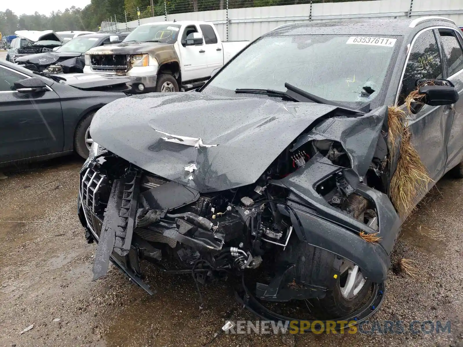 9 Photograph of a damaged car WA1AECF30K1076575 AUDI Q3 2019