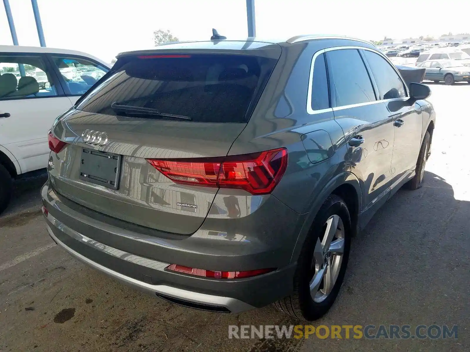 4 Фотография поврежденного автомобиля WA1AECF30K1077693 AUDI Q3 2019