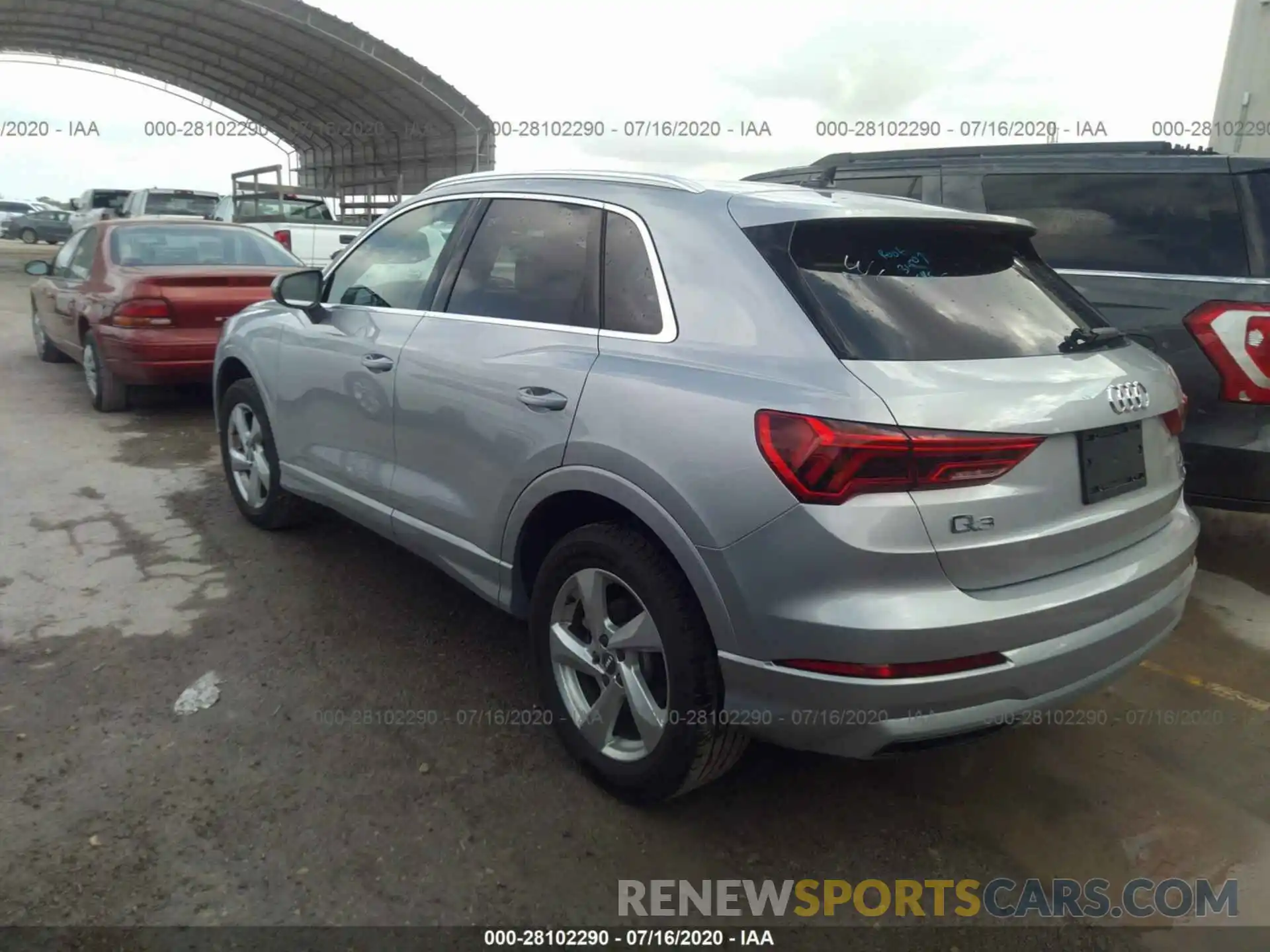 3 Photograph of a damaged car WA1AECF30K1078066 AUDI Q3 2019