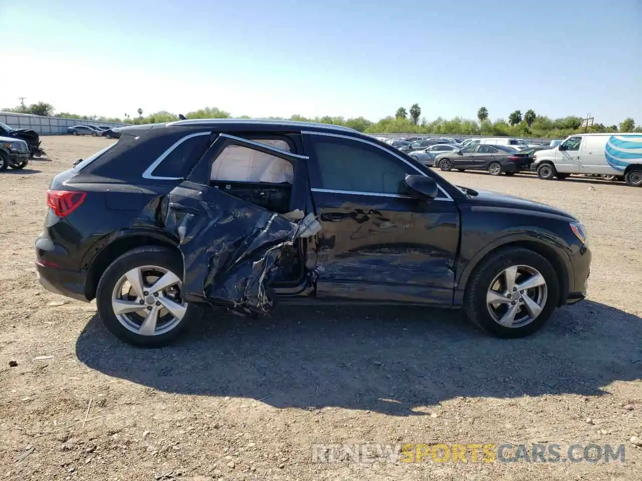 9 Photograph of a damaged car WA1AECF30K1083011 AUDI Q3 2019