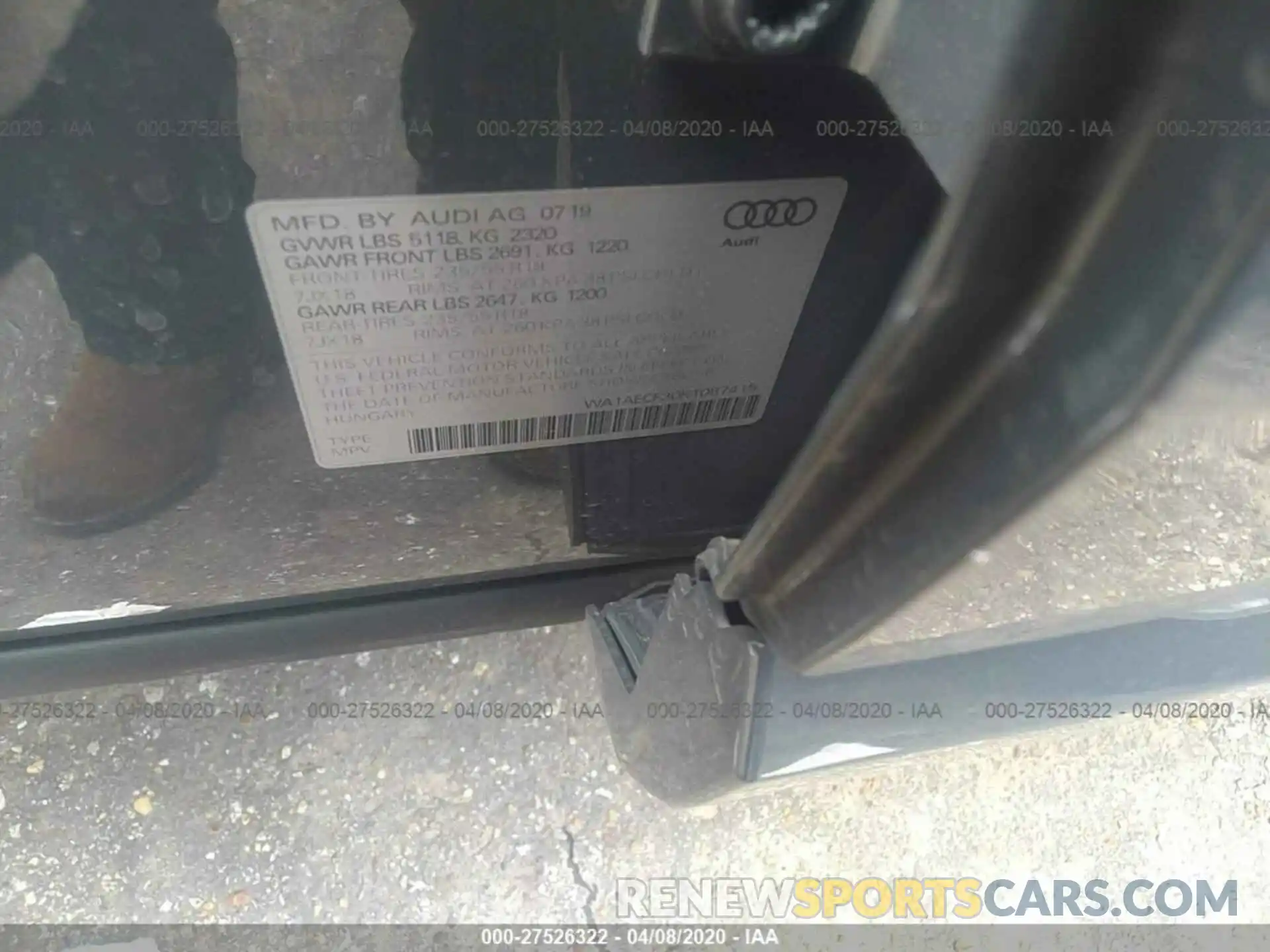 9 Photograph of a damaged car WA1AECF30K1087415 AUDI Q3 2019