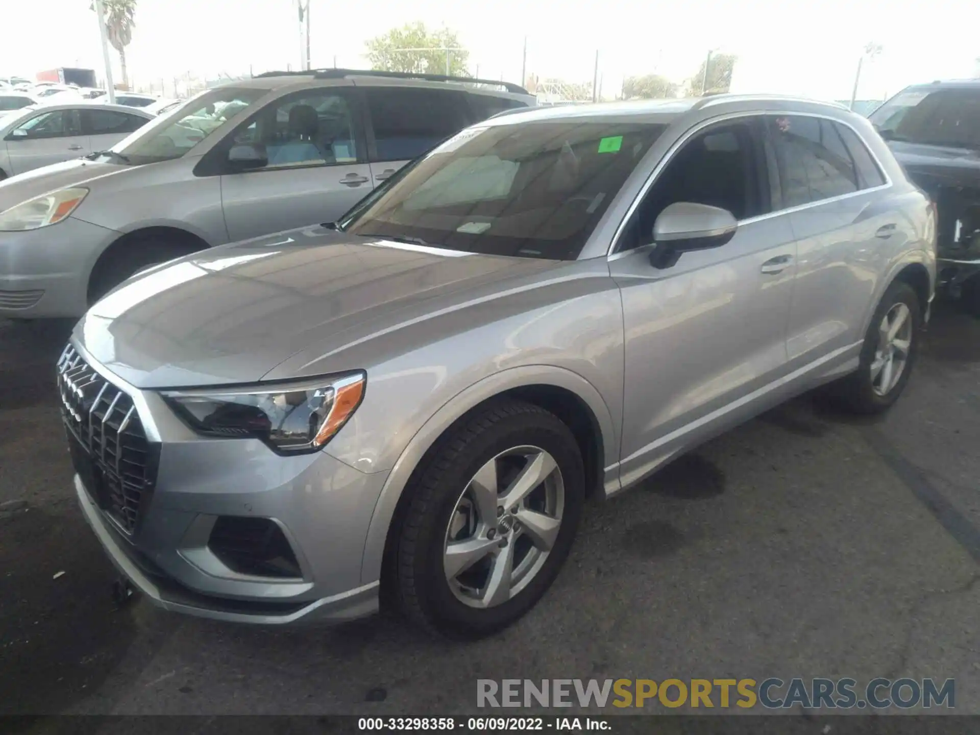 2 Photograph of a damaged car WA1AECF31K1073281 AUDI Q3 2019