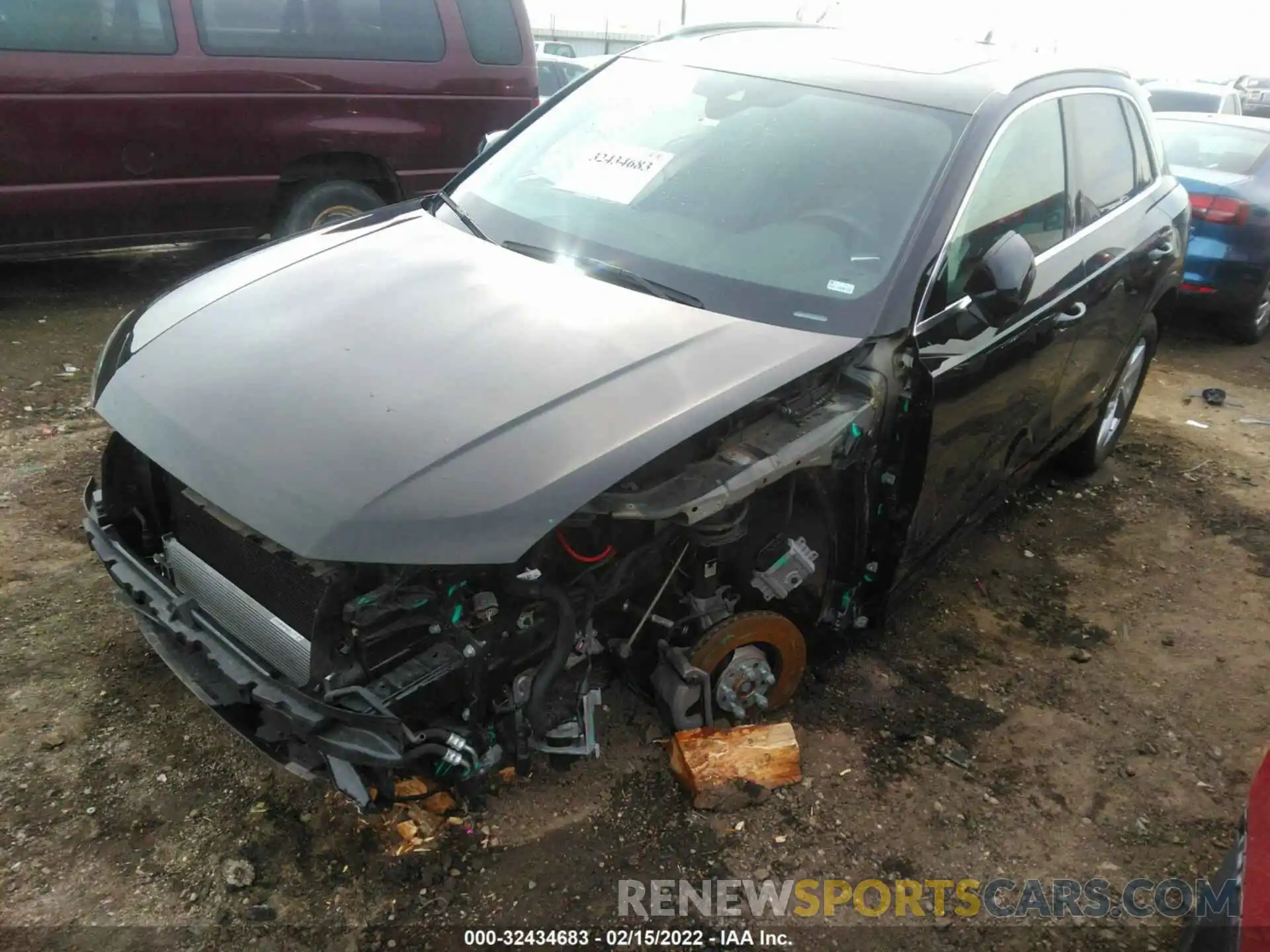 2 Photograph of a damaged car WA1AECF31K1076388 AUDI Q3 2019