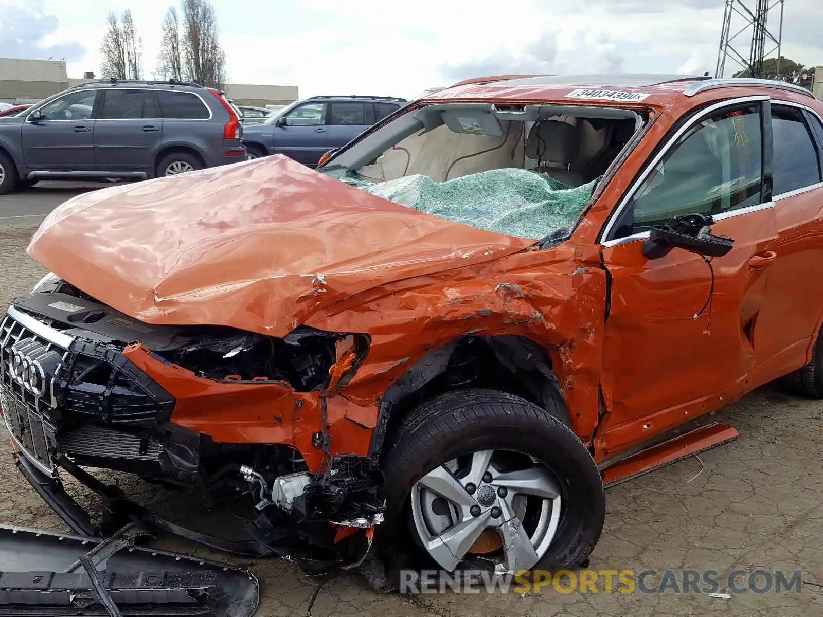 9 Photograph of a damaged car WA1AECF31K1077430 AUDI Q3 2019