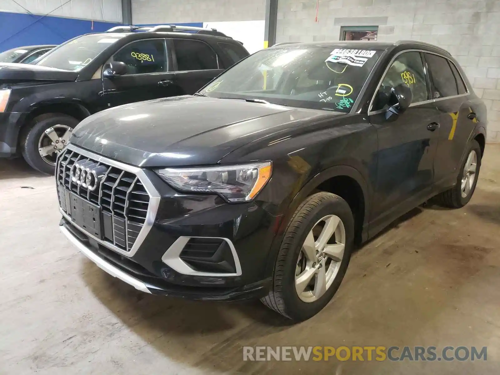 2 Photograph of a damaged car WA1AECF31K1077945 AUDI Q3 2019