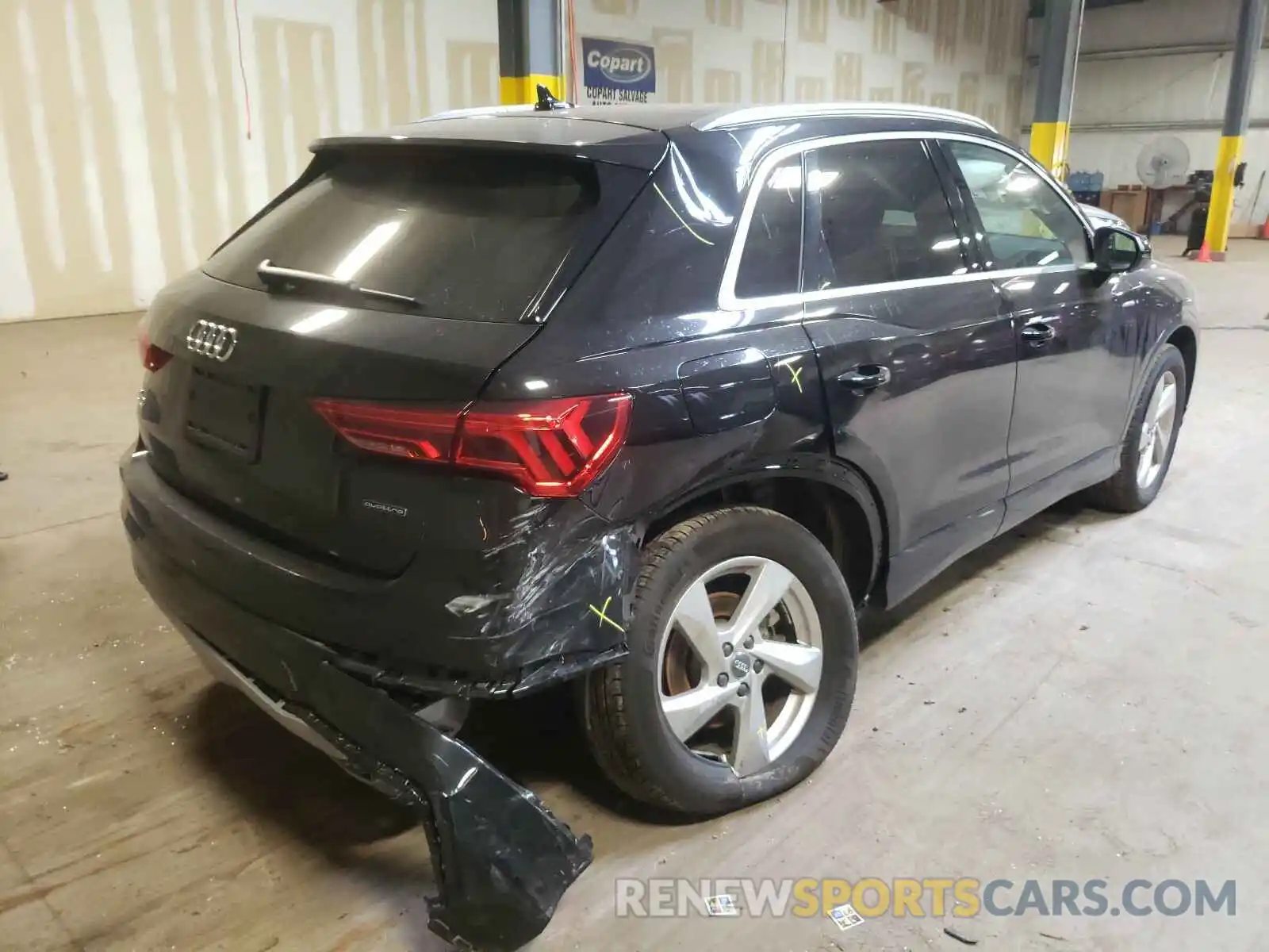 4 Фотография поврежденного автомобиля WA1AECF31K1077945 AUDI Q3 2019