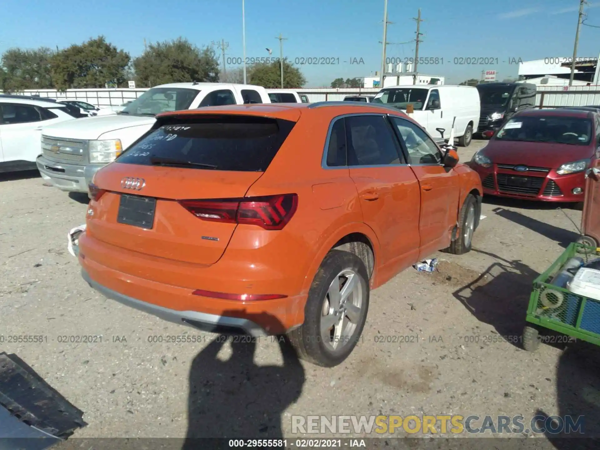 4 Photograph of a damaged car WA1AECF31K1081560 AUDI Q3 2019