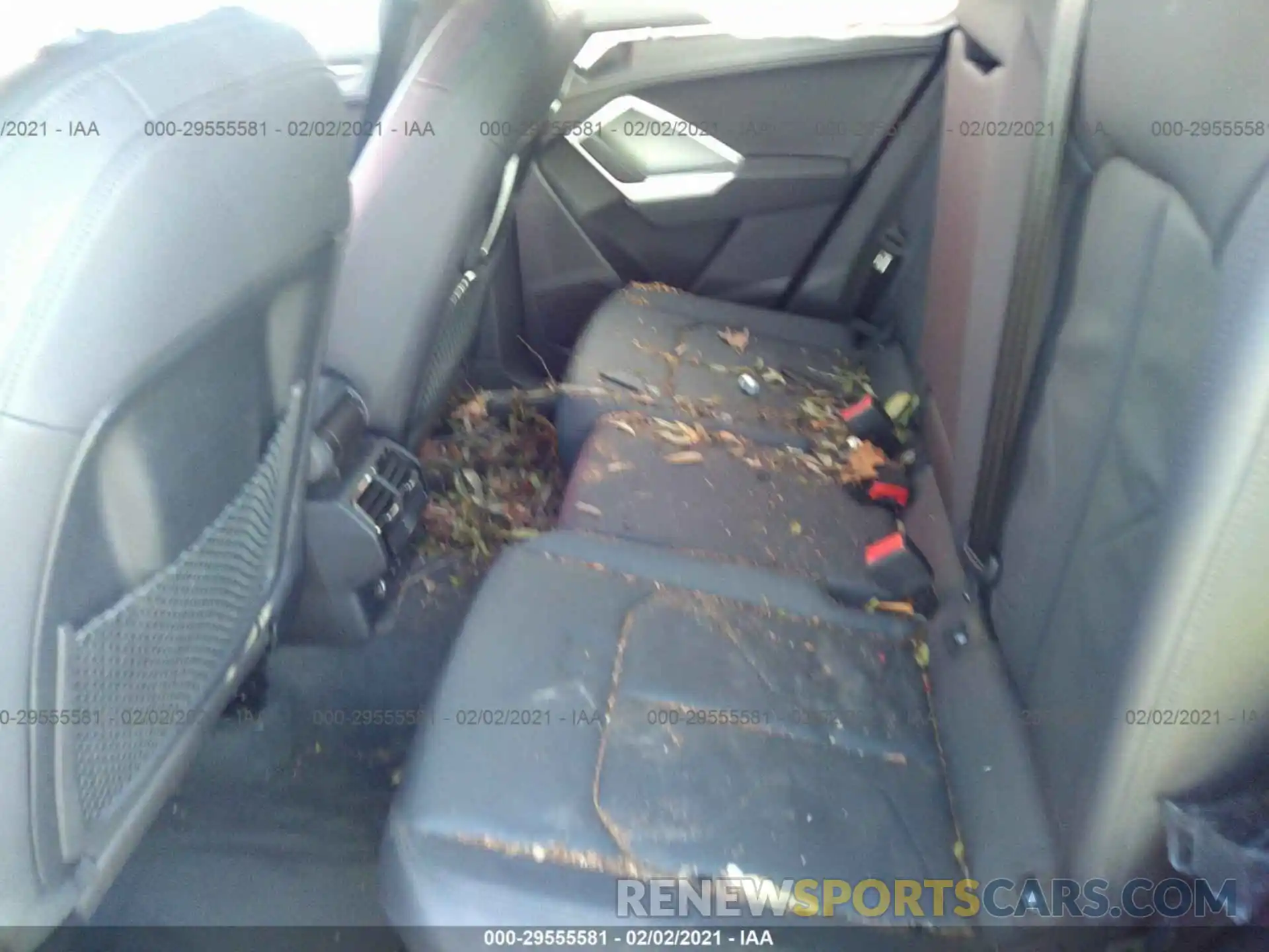 8 Photograph of a damaged car WA1AECF31K1081560 AUDI Q3 2019