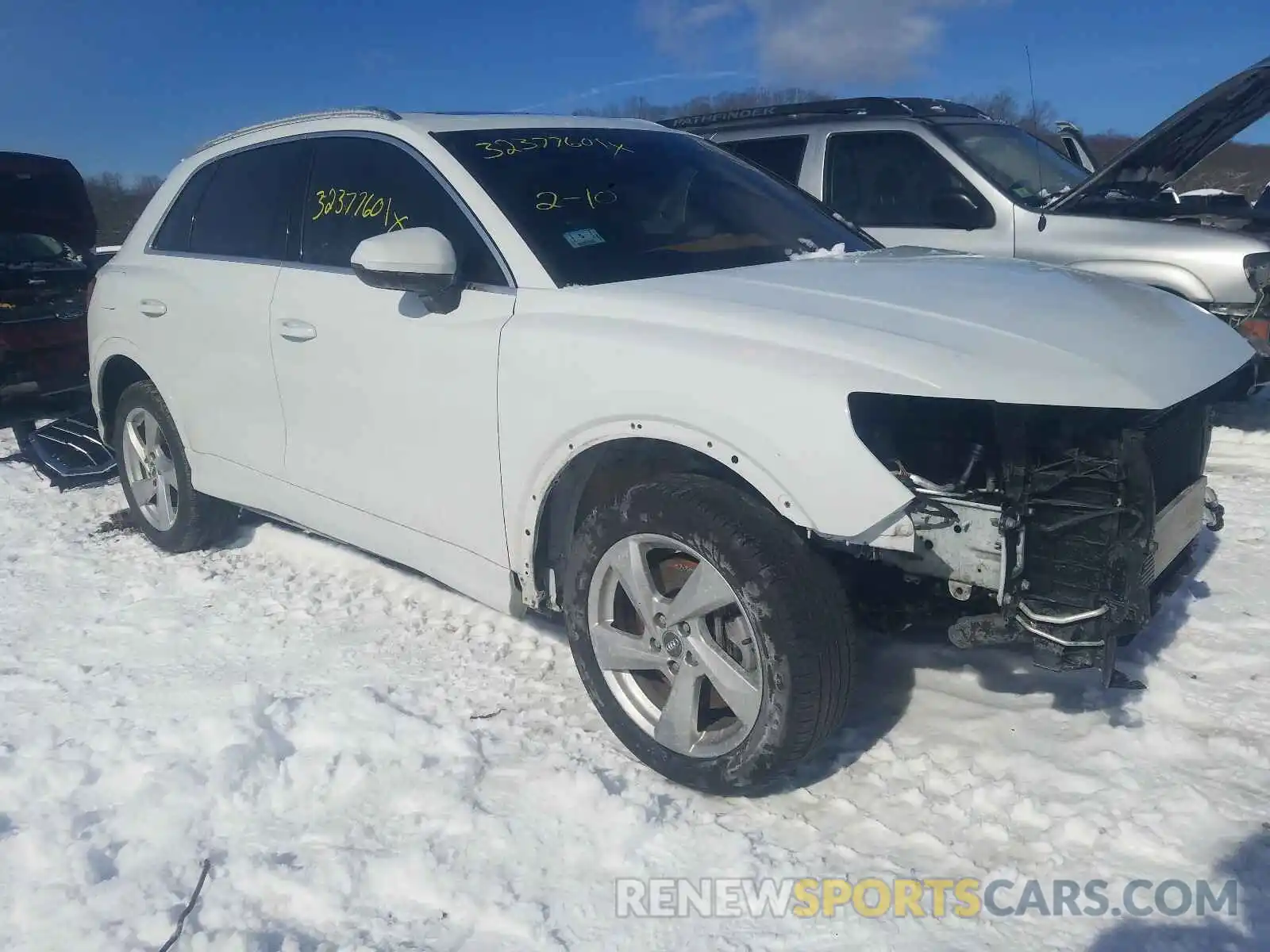 1 Photograph of a damaged car WA1AECF32K1076769 AUDI Q3 2019