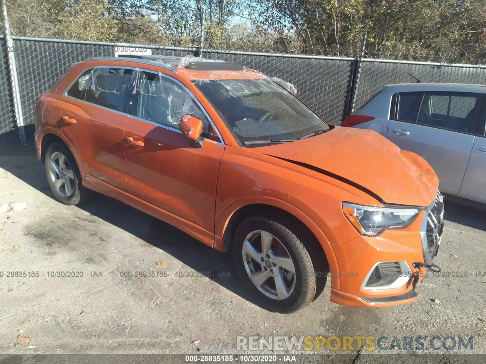 1 Photograph of a damaged car WA1AECF32K1078456 AUDI Q3 2019