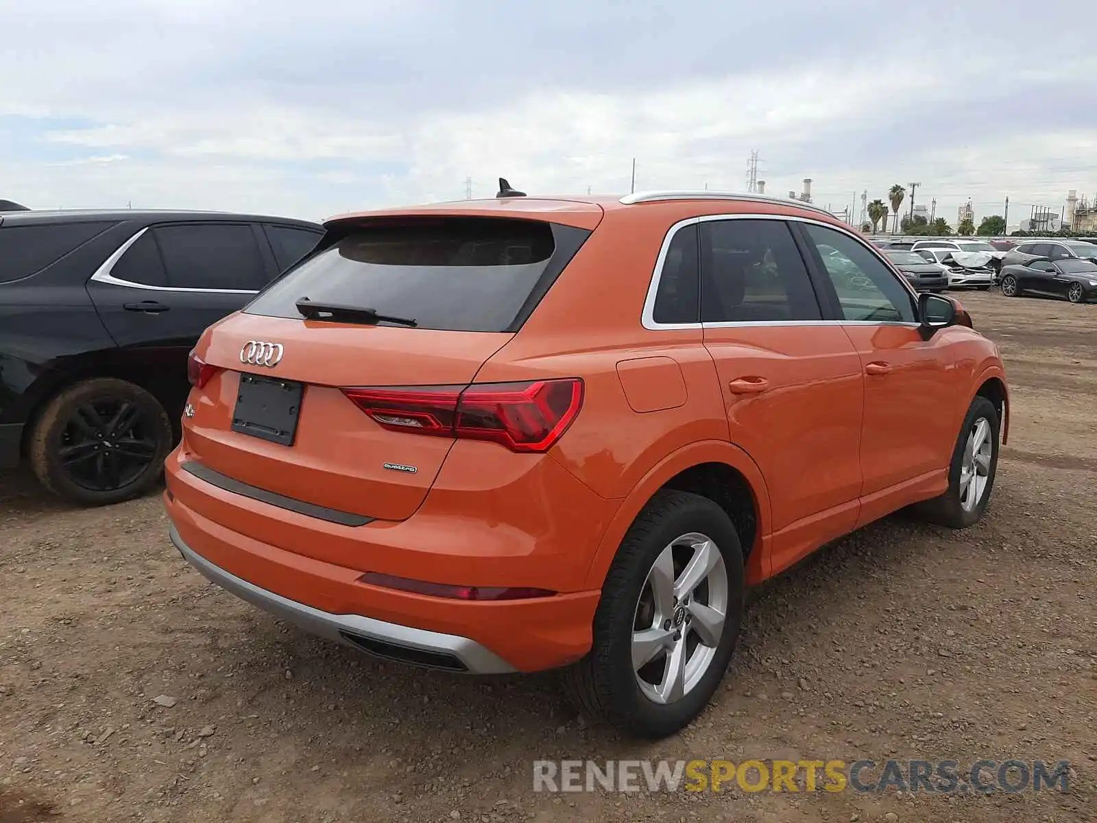 4 Фотография поврежденного автомобиля WA1AECF32K1078697 AUDI Q3 2019