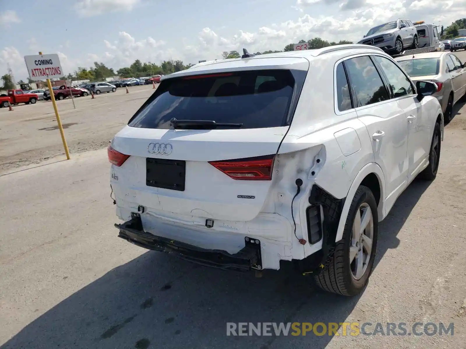 4 Photograph of a damaged car WA1AECF32K1079087 AUDI Q3 2019