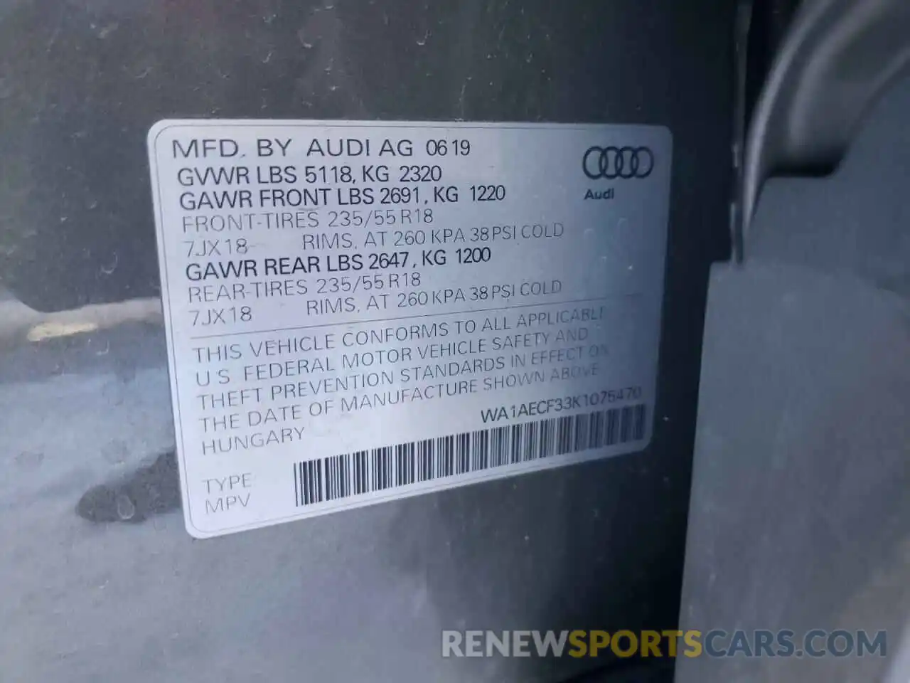 10 Фотография поврежденного автомобиля WA1AECF33K1075470 AUDI Q3 2019