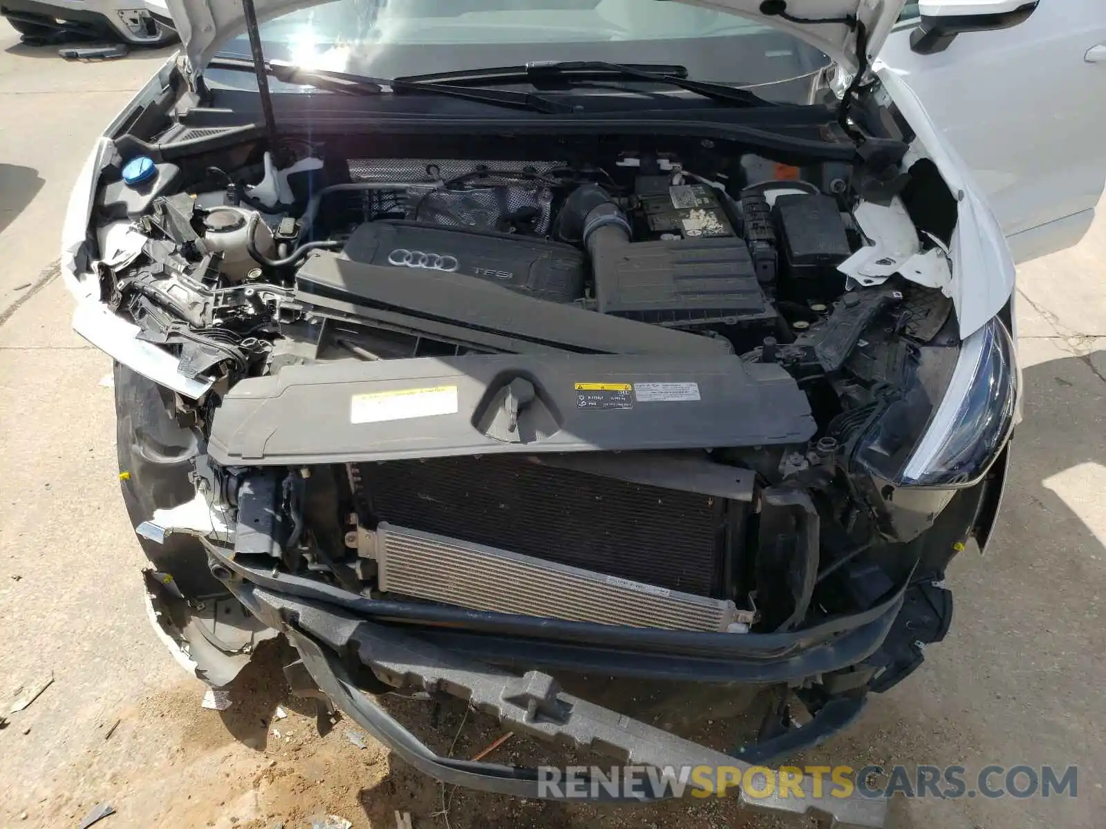 7 Фотография поврежденного автомобиля WA1AECF34K1076952 AUDI Q3 2019