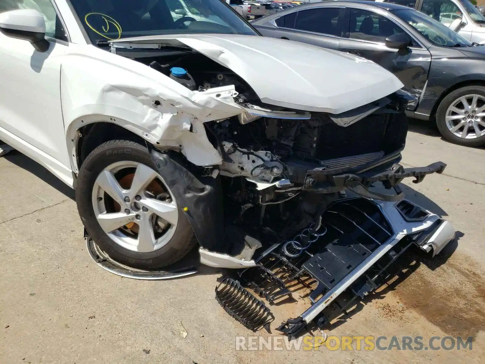 9 Фотография поврежденного автомобиля WA1AECF34K1076952 AUDI Q3 2019