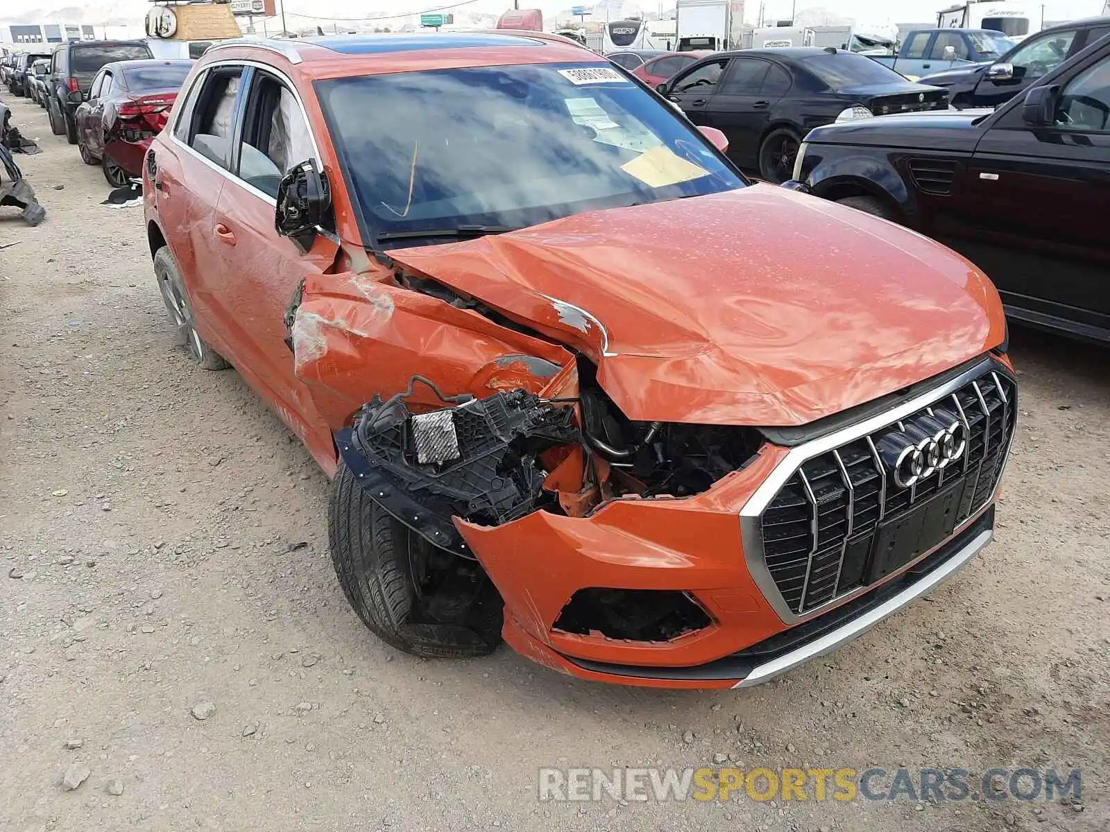 1 Photograph of a damaged car WA1AECF34K1078331 AUDI Q3 2019