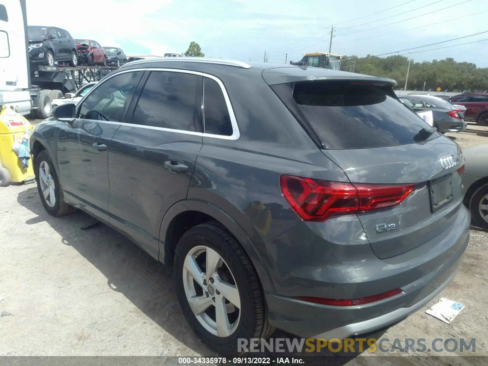 3 Фотография поврежденного автомобиля WA1AECF35K1077494 AUDI Q3 2019