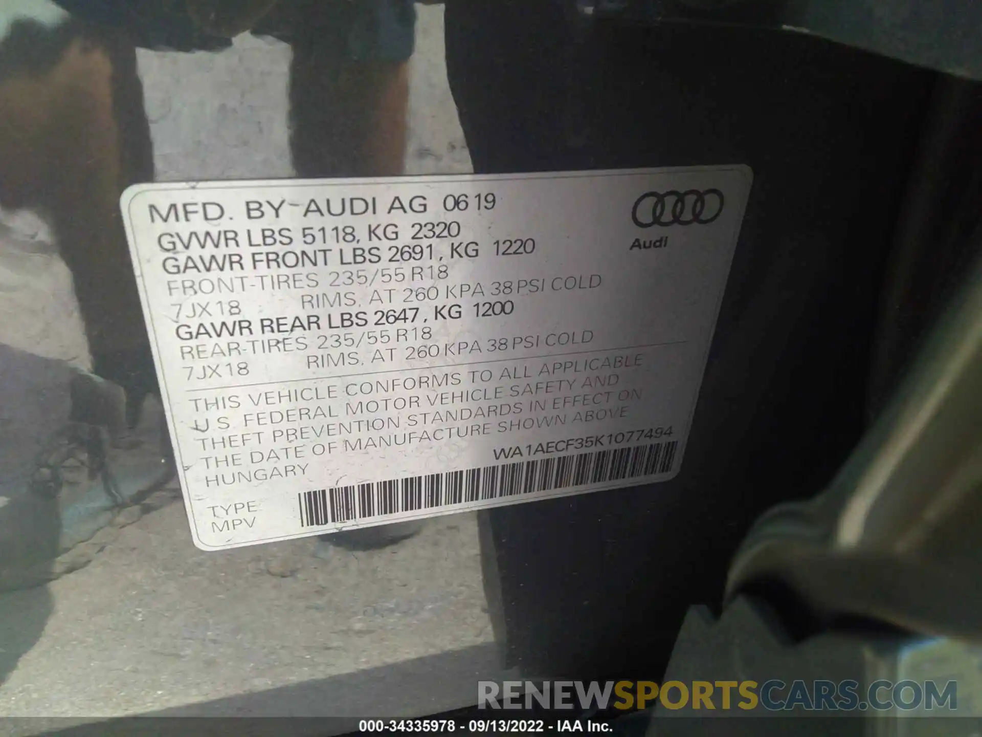 9 Фотография поврежденного автомобиля WA1AECF35K1077494 AUDI Q3 2019