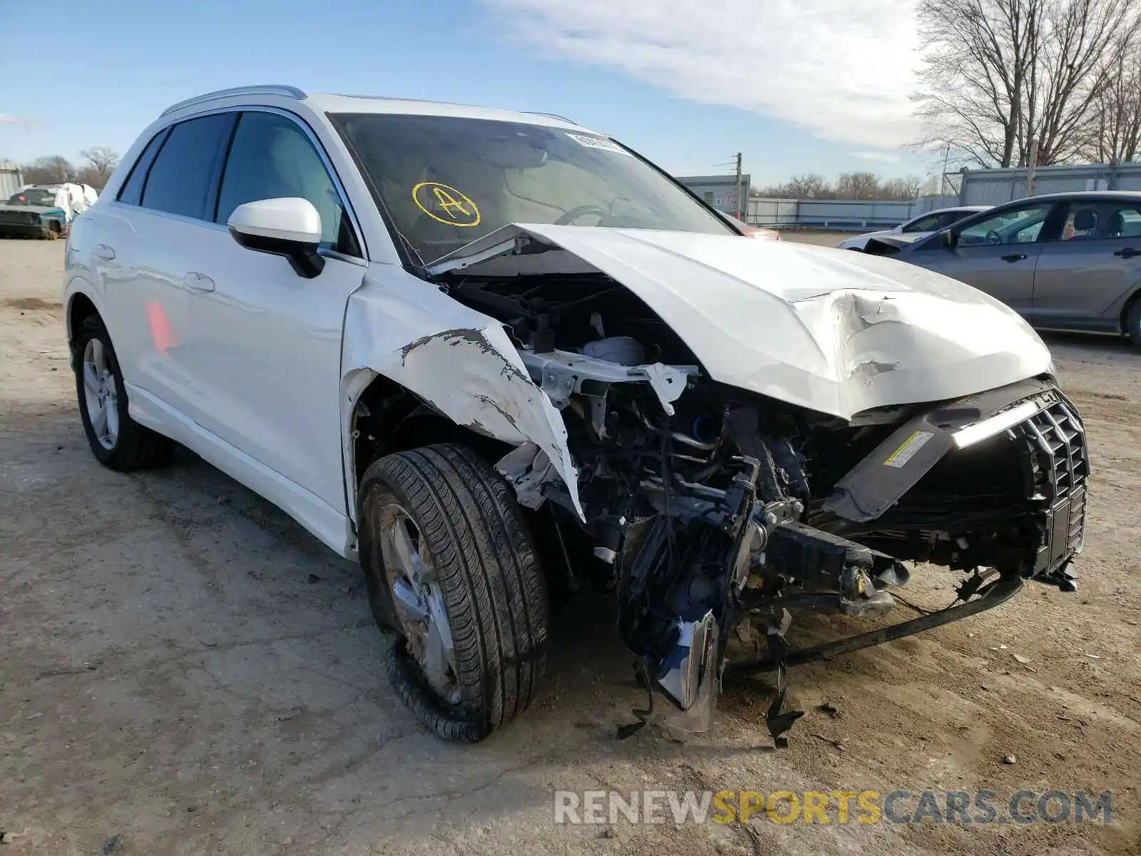 1 Фотография поврежденного автомобиля WA1AECF35K1079116 AUDI Q3 2019