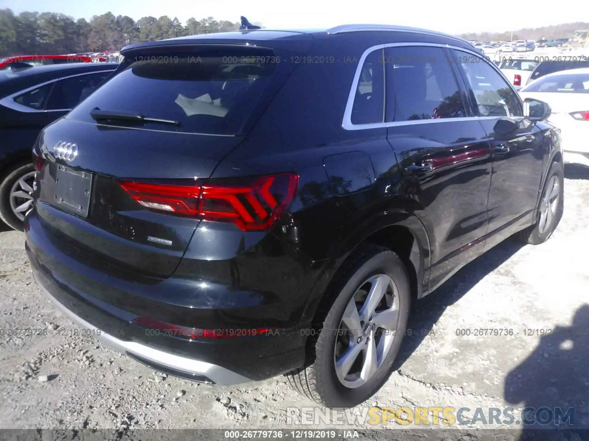 4 Фотография поврежденного автомобиля WA1AECF36K1075415 AUDI Q3 2019