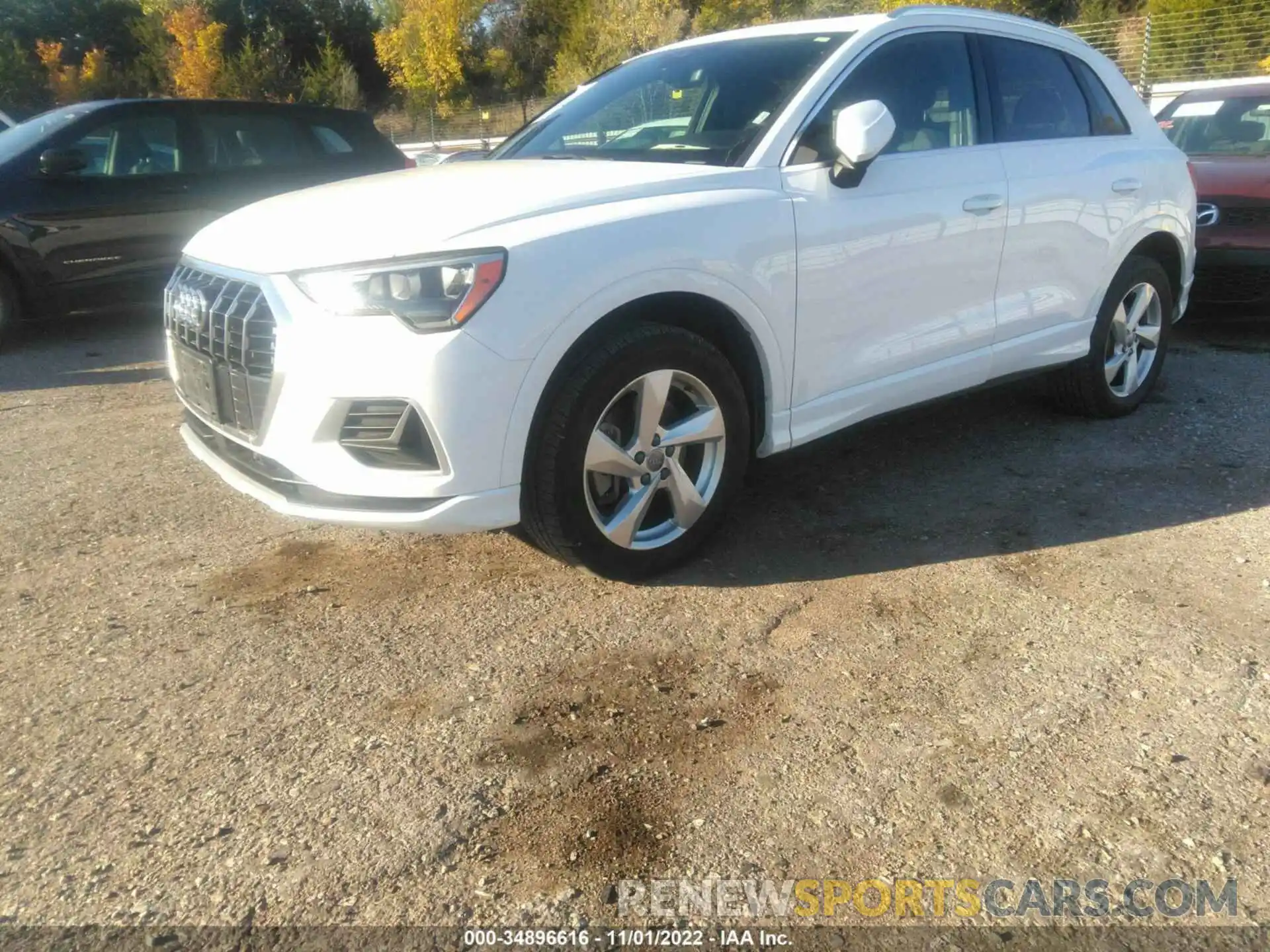 2 Photograph of a damaged car WA1AECF36K1076452 AUDI Q3 2019