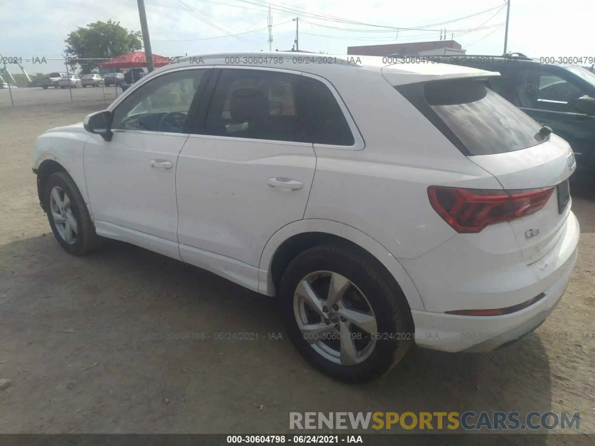 3 Photograph of a damaged car WA1AECF36K1079240 AUDI Q3 2019