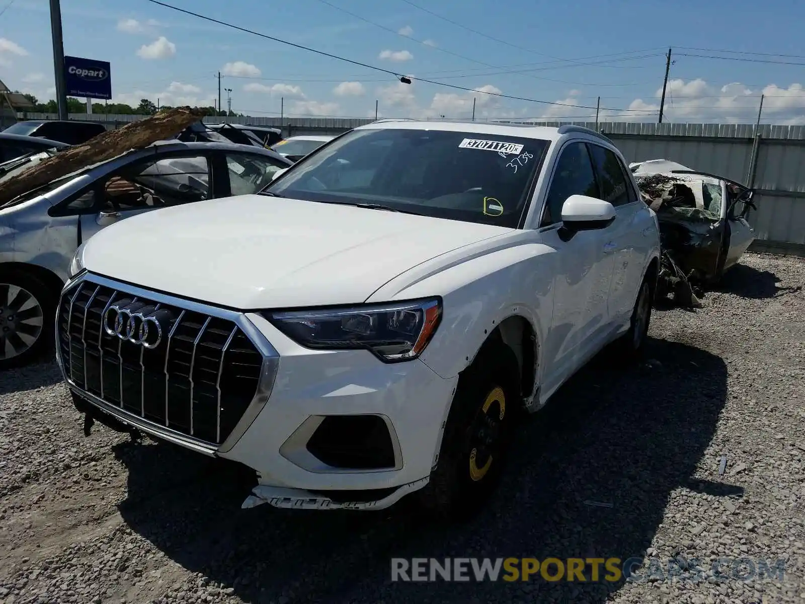 2 Photograph of a damaged car WA1AECF36K1079268 AUDI Q3 2019