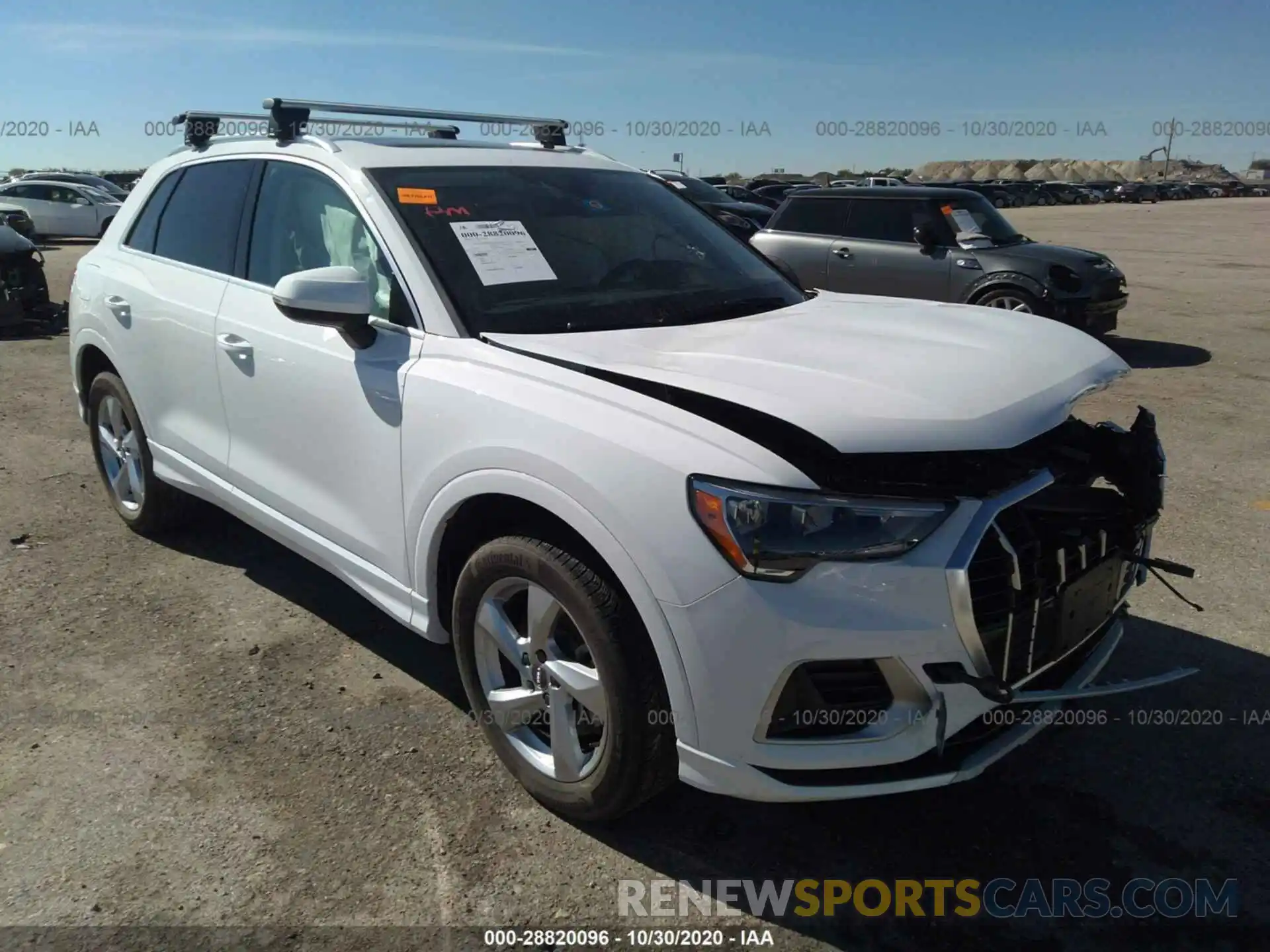 1 Photograph of a damaged car WA1AECF36K1079349 AUDI Q3 2019