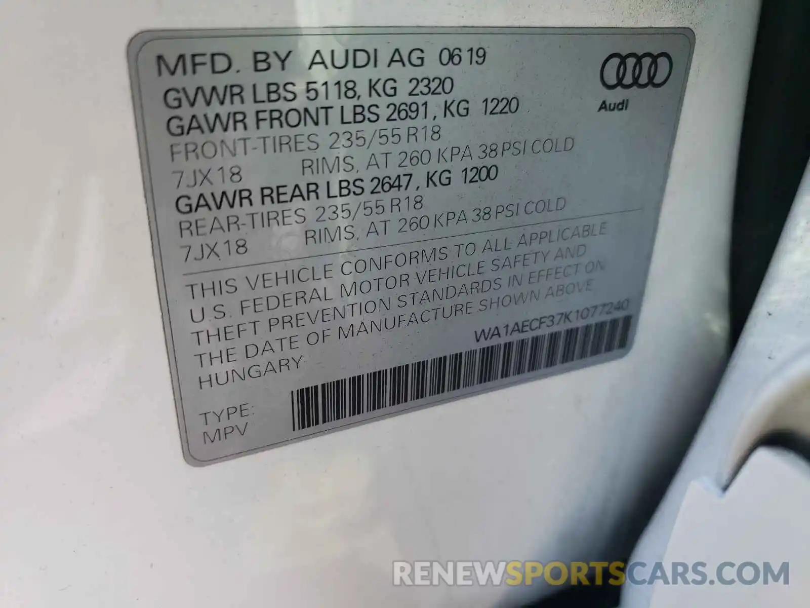 10 Фотография поврежденного автомобиля WA1AECF37K1077240 AUDI Q3 2019