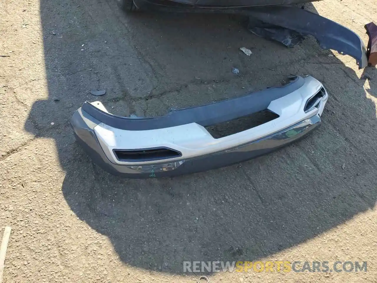 12 Photograph of a damaged car WA1AECF37K1077965 AUDI Q3 2019