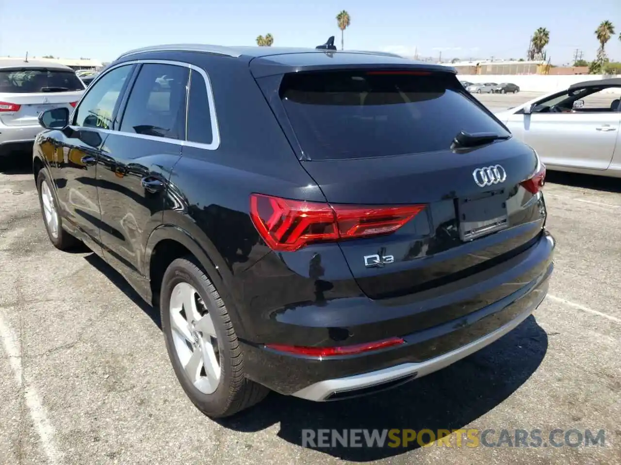 3 Photograph of a damaged car WA1AECF37K1079490 AUDI Q3 2019