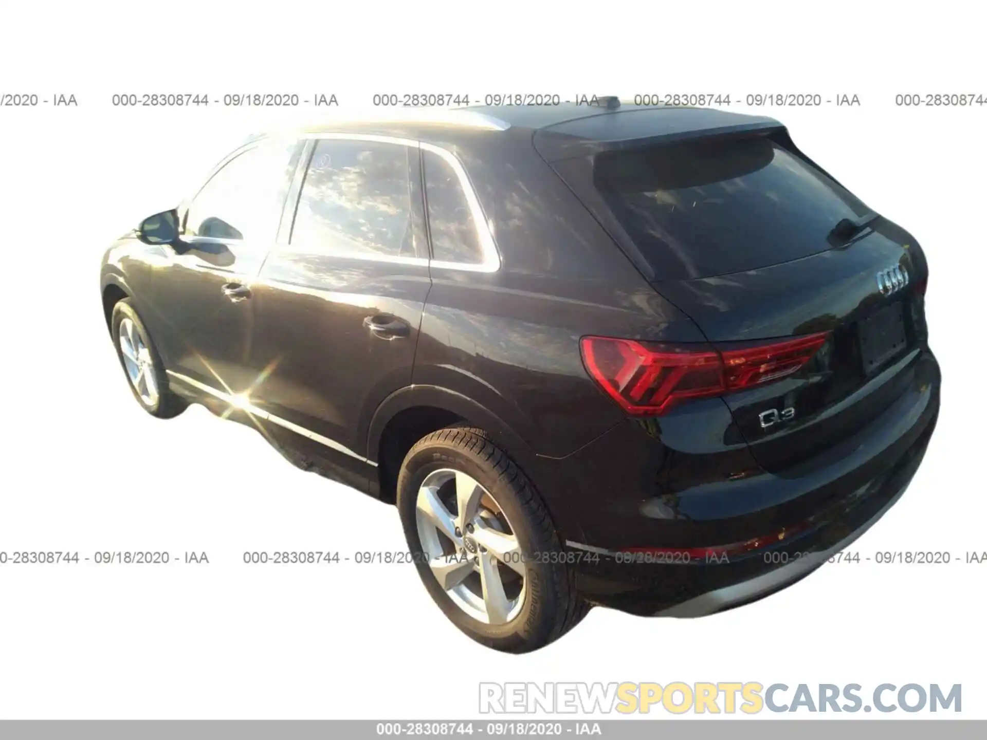 3 Photograph of a damaged car WA1AECF38K1075397 AUDI Q3 2019