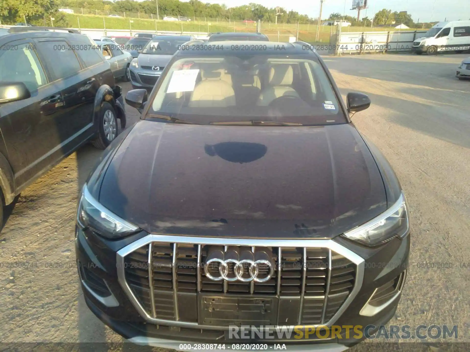 6 Фотография поврежденного автомобиля WA1AECF38K1075397 AUDI Q3 2019