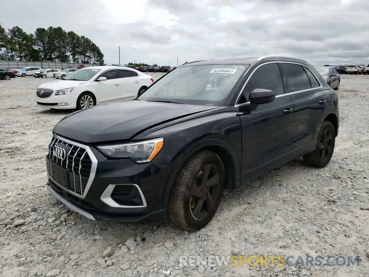 2 Фотография поврежденного автомобиля WA1AECF38K1075562 AUDI Q3 2019