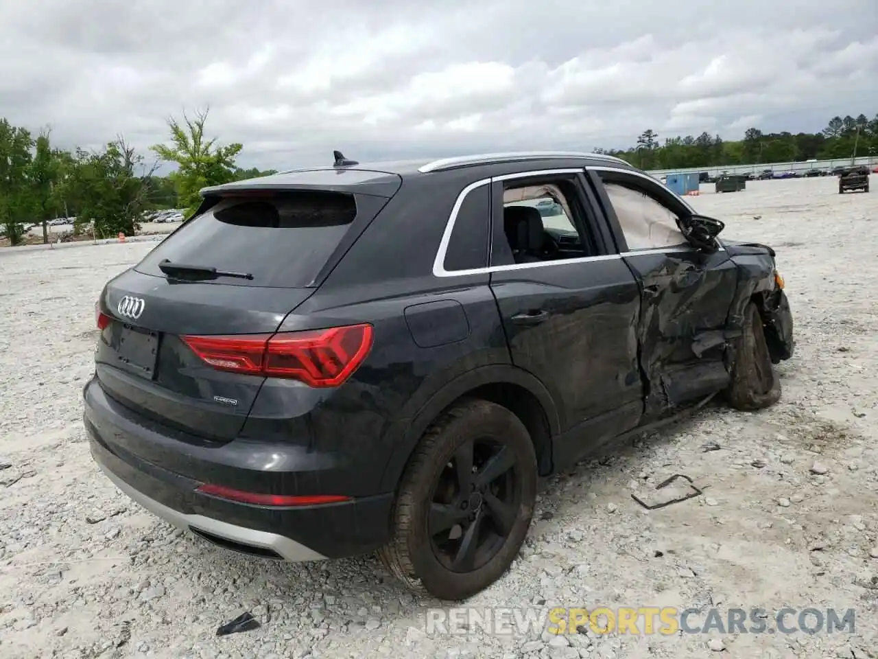 4 Фотография поврежденного автомобиля WA1AECF38K1075562 AUDI Q3 2019