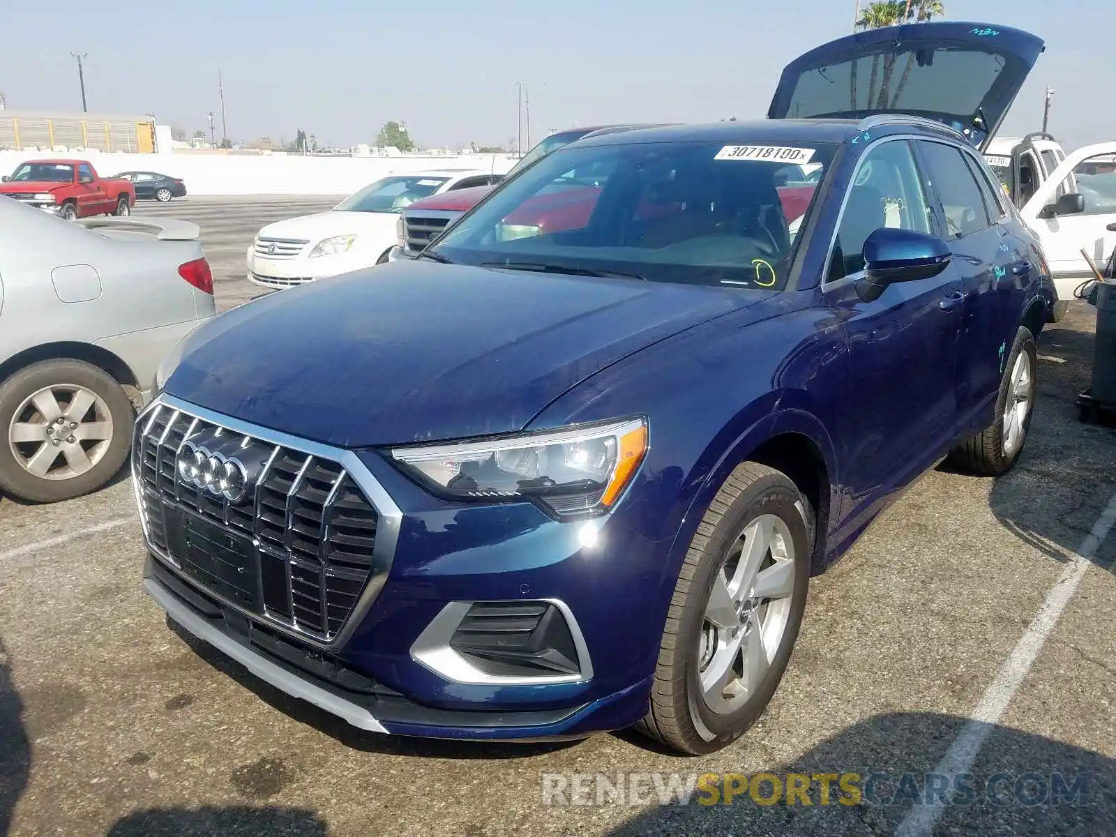 2 Фотография поврежденного автомобиля WA1AECF38K1080034 AUDI Q3 2019