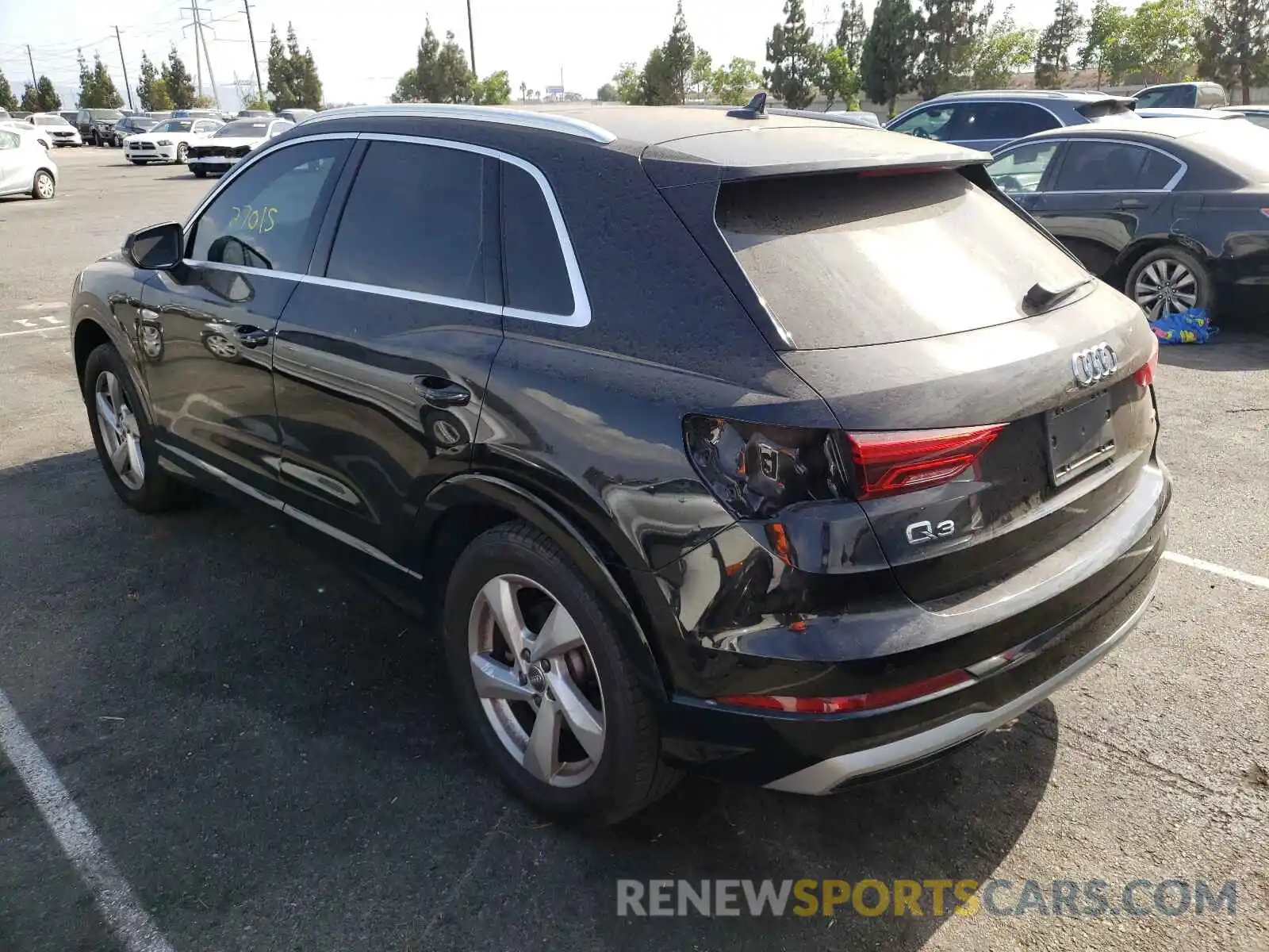 3 Photograph of a damaged car WA1AECF38K1080907 AUDI Q3 2019