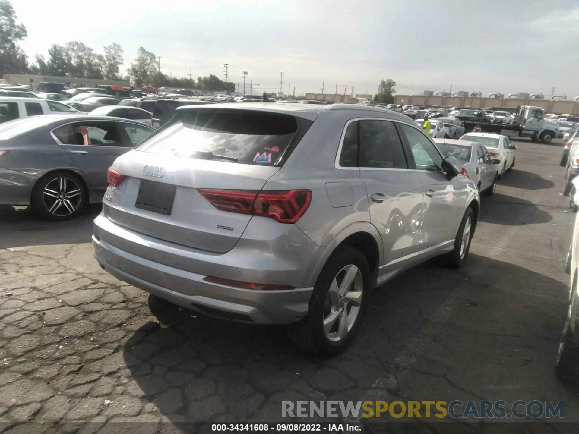 4 Фотография поврежденного автомобиля WA1AECF38K1086920 AUDI Q3 2019