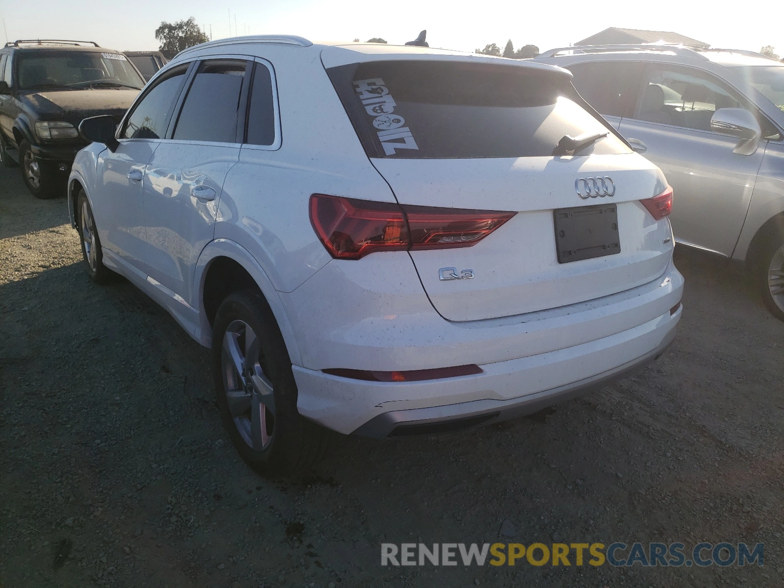 3 Photograph of a damaged car WA1AECF39K1080950 AUDI Q3 2019